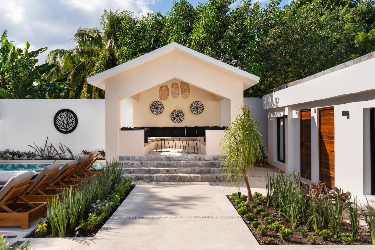 Illa Cozumel Hotel Exterior photo